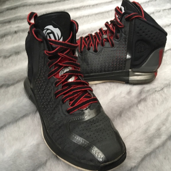 derrick rose shoes for sale